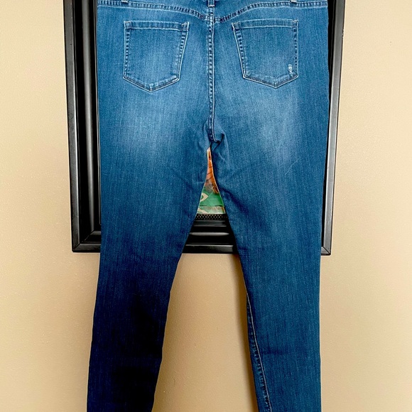 Ivan + Ryan Distressed Ankle Jeans - Picture 2 of 2